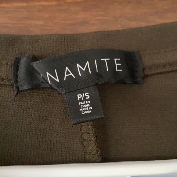 Dynamite dress - Picture 2 of 2